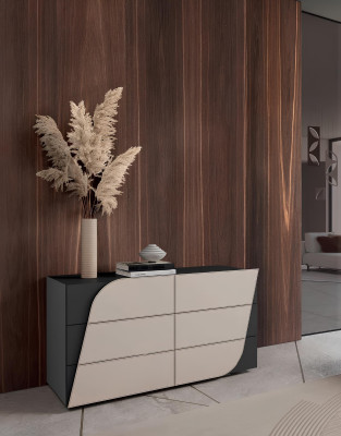 Schlafzimmer Set 5tlg. Set Bett 2x Nachttische Tischlampe Kommode Massiv Holz