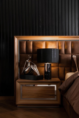 Schlafzimmer Set Bett + Nachttische Luxus Doppel Braun Hotelbetten Betten