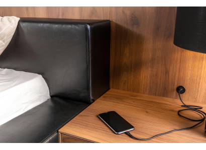 Luxus Hotel Schlafzimmer Set Kommode Kleiderschrank Nachttisch Bett 6tlg.