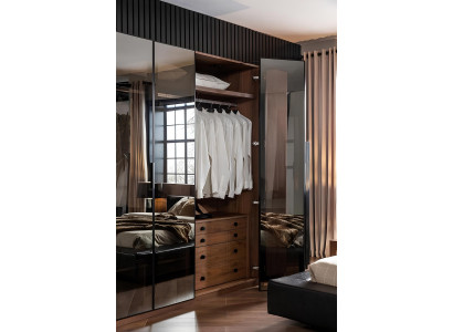 Glasschrank Kleiderschrank Braun Durchsichtig Getönte Glasfronten Schrank Möbel