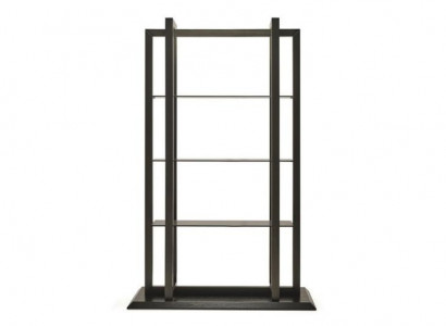 Braunes Holzregal im eleganten Design