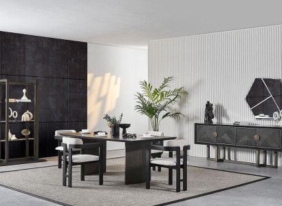 Eleganter Esstisch aus Holz in Braun mit 4 Stühlen, Konsole