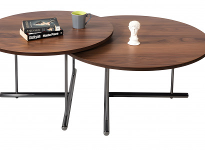 Beistelltische mit Metallgestell für ein stilvolles und gemütliches Ambiente