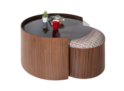 Elegante runde Beistelltische für warme und gemütliche Innenräume