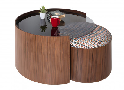 Elegante runde Beistelltische für warme und gemütliche Innenräume