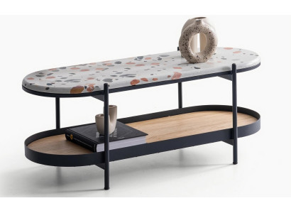 Funktionaler Couchtisch für gemütliche Stunden im Wohnzimmer Tisch