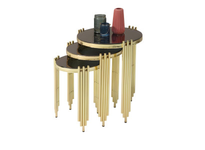 Luxuriöse Beistelltische mit Betonung auf Textur und Form