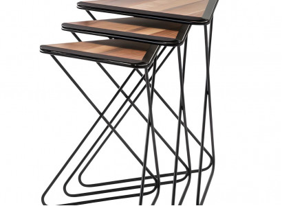 Dreieckige Beistelltische - modernes Design, platzsparend und stilvoll