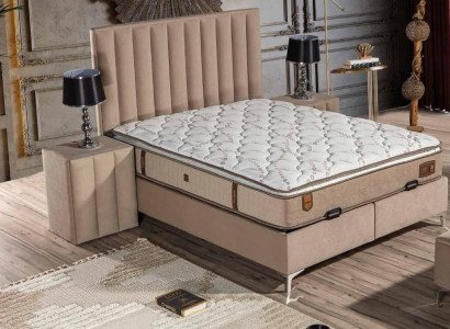 Elegantes Beiges Bett mit Matratze aus Textil und Edelstahl