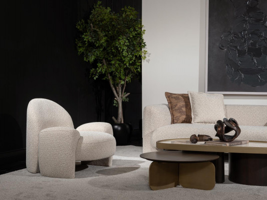 Beiger Stoffsessel im modernen Design