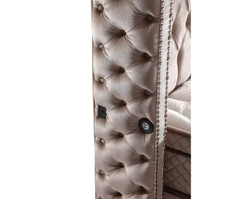 Elegantes Bett mit Matratze aus Textil in Beige