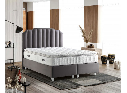 Elegantes graues Bett mit Matratze aus Textil und Holz