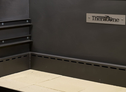 Elegante Außenküche aus Edelstahl in Schwarz für Garten und Terrasse