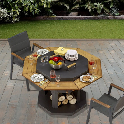 Schwarzer Holz-Grilltisch im eleganten Design für den Außenbereich