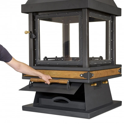 Freistehender Kamin in Schwarz aus Edelstahl Holz und Glas