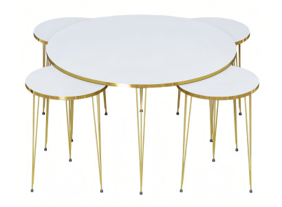 Eleganter weißer Holz-Couchtisch mit Beistelltischen im modernen Stil