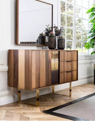 Stilvolles Schlafzimmermöbel-Set im Minimalismus und mit Funktionalität