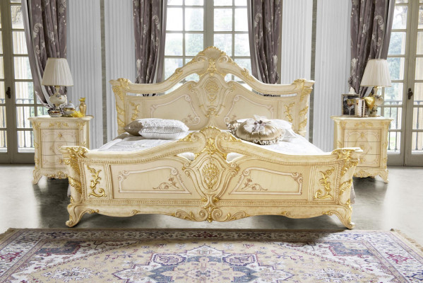 Klassisches Schlafzimmer Hotel Bett Barock Möbel Holz Betten Italien  Luxux