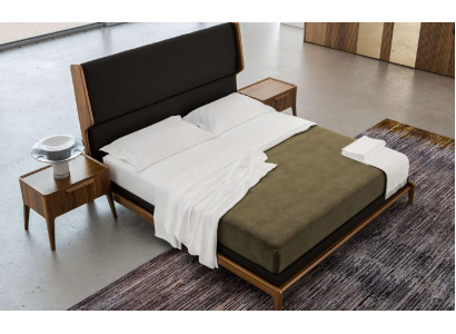 Braunes Schlafzimmer-Set Bett Nachttische 2tlg Moderner Stil Luxus Möbel