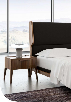 Braunes Schlafzimmer-Set Bett Nachttische 2tlg Moderner Stil Luxus Möbel