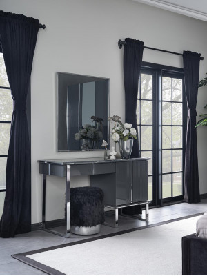 Luxus Schminktisch mit Spiegel Schlafzimmermöbel Design Modern Einrichtung