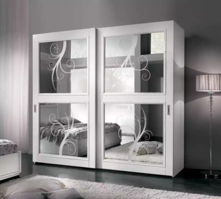 Luxus Schlafzimmer Möbel Bett 2x Nachttische Set Kommode Möbel 6tlg.Neu