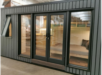 Campinghaus Gartenhaus Häuschen Holzhaus Ferienhaus Luxus 490cm Camping