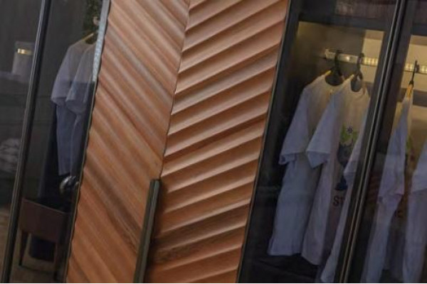 Schlafzimmer Kleiderschrank Luxus Glasschrank Stilvolle Einrichtung