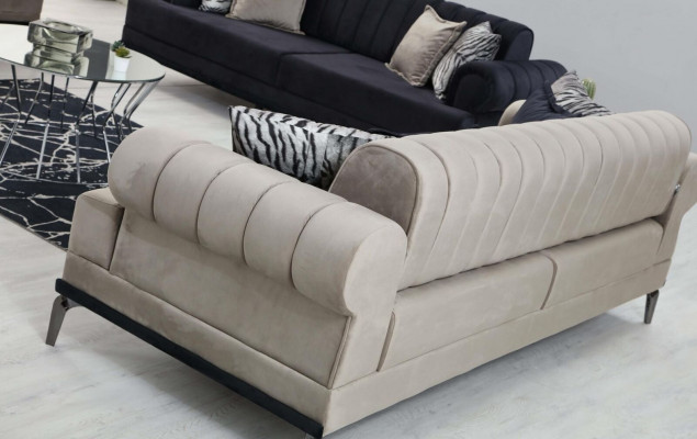 Perfekte Sofagarnitur 3+3+1+1 Sitzer Designer Wohnzimmer Set von 4tlg neu