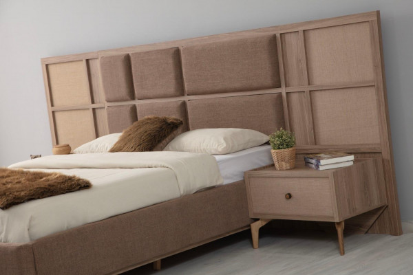 Braune Schlafzimmer Garnitur Polster Bettgestell Nachttische Schrank