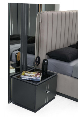 Graue Designer Schlafzimmer Möbel Polsterbett Holzschrank Nachttische