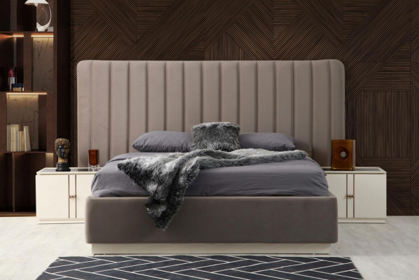 Design Schlafzimmer Set Elegant Luxus Bett und 2x Nachttische Modernes