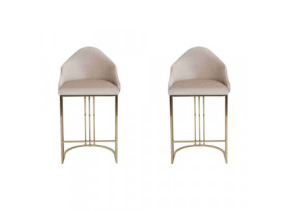 Luxus Esstisch 2x Stühle Beige Lehnstuhl Möbel Einrichtung Sitzpolster Stühle