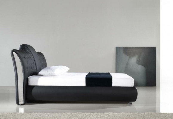 Chesterfield Bett Design Klassische Betten Doppel Leder Polster Schlafzimmer