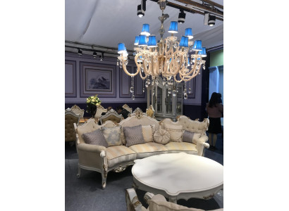 Exclusive Holz geschnitzte Viersitzer xxl Couch Barock Rokoko Textil Sofa Rund