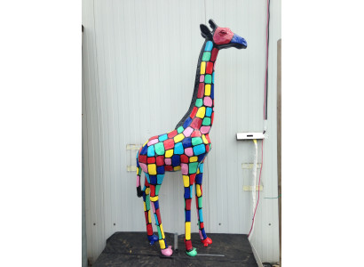 Design Wohn Deko Skulpturen Statuen Figuren Abstrakte Giraffe Figur Dekoration
