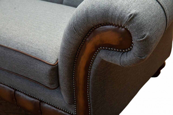 Luxus Sofa 4 Sitzer Wohnzimmer Chesterfield Couch Design Grau Sofas Neu