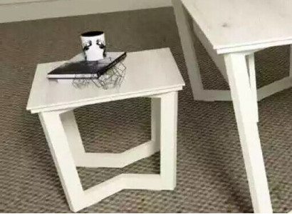 Weißer Moderner Couchtisch Holzmöbel Exklusiver Arbeitszimmer Stil Tisch