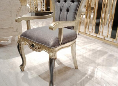 Exklusiver Chesterfield Esszimmer Stuhl Gemütlicher Stuhl Holz Textil Esszimmer Stühle