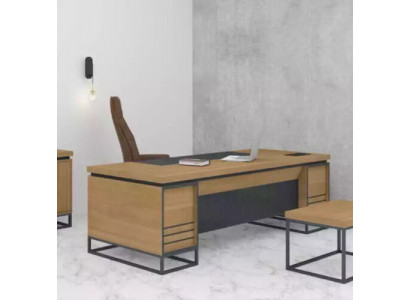 Arbeitszimmer Holztisch Chefscreibtisch Computertisch Officemöbel