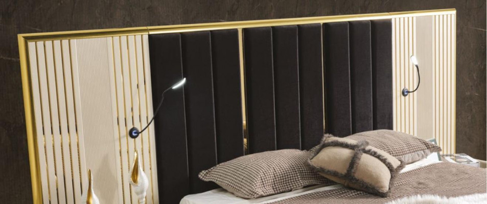 Schlafzimmer Set von 4tlg luxuriös Holz Möbel Elegant Schrank Nachttisch Hocker