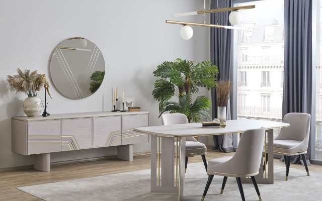 Stilvoller Esszimmer Set Designer Esstisch 4x Stühle Sideboard Spiegel