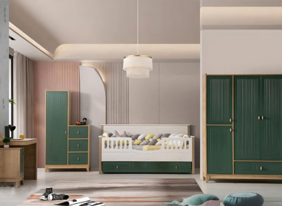 Stilvoll Kinderzimmer Set Besteht aus Bett 2х Kleiderschrank Schreibtisch