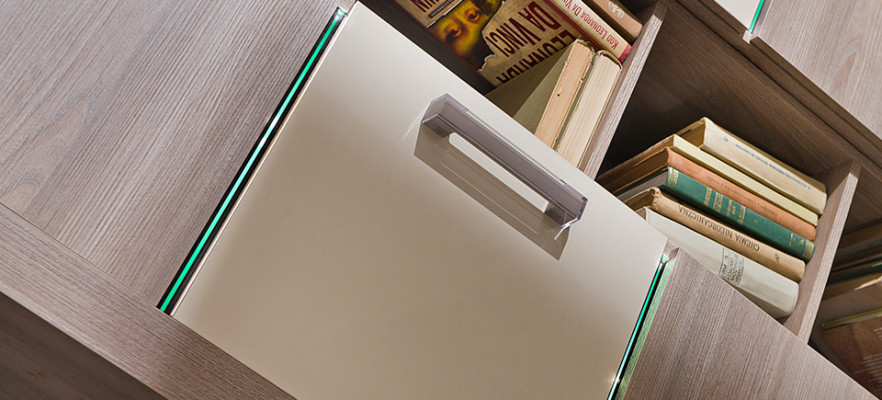 Kommode Highboard Vitrine Kommoden Kommodenschrank Designer Sideboard NEU