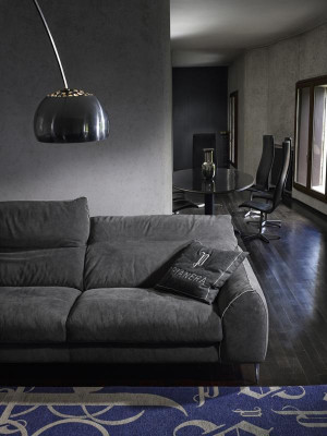 Dreisitzer Sofa 3 Sitzer Sofas Polster Prianera Möbel Luxus Textil Couchen Grau