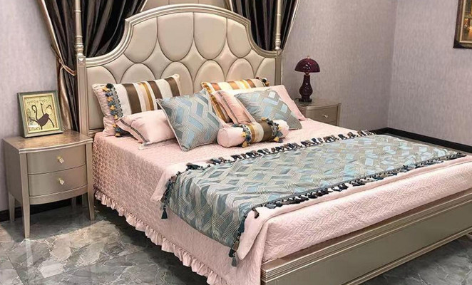 Doppelbett Bett Luxus Betten Holz Bettgestelle Bettrahmen Beige Design