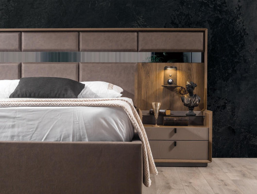 Luxuriöses Schlafzimmer Set Braunes Doppelbett 2x Nachttische 3tlg Neu