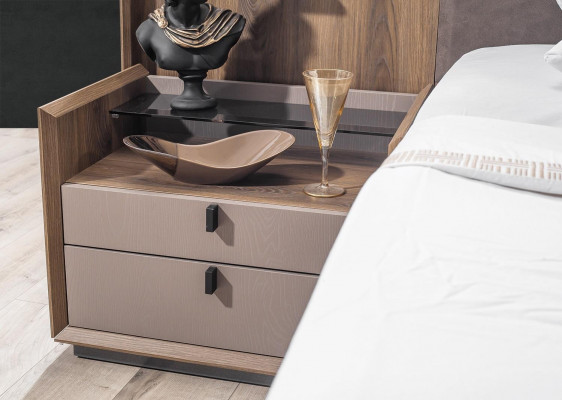 Luxuriöses Schlafzimmer Set Braunes Doppelbett 2x Nachttische 3tlg Neu