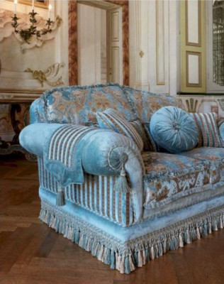 Dreisitzer Sofa 3 Sitzer Sofas Stoff Luxus Holz Wohnzimmer Möbel Blau