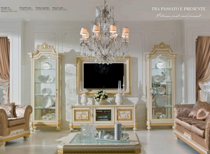 Vitrine Schränke Vitrinen Holz Luxus Wohnzimmer Möbel Gold Barock